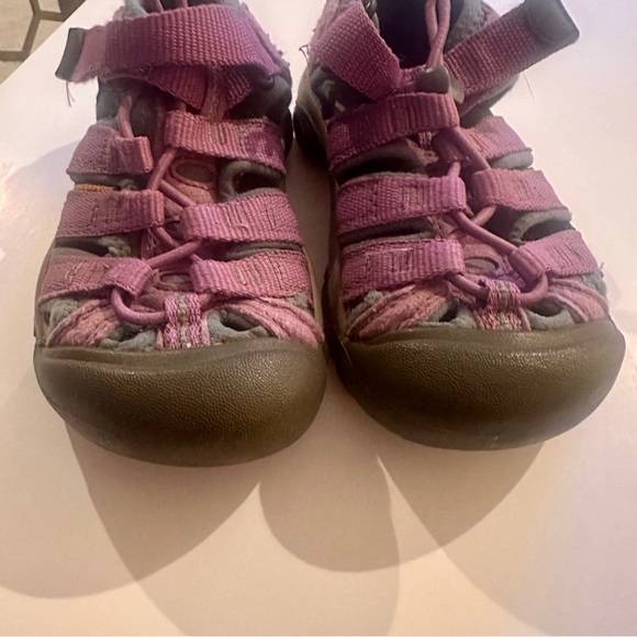 Keen Newport H2 Sandals Lavender Size 10 Waterproof Hiking Shoe - Picture 10 of 11